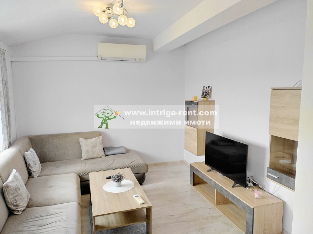 Three-room, compact, luxury monolithic apartment for rent — new construction, located in the ideal center of the city of Haskovo.