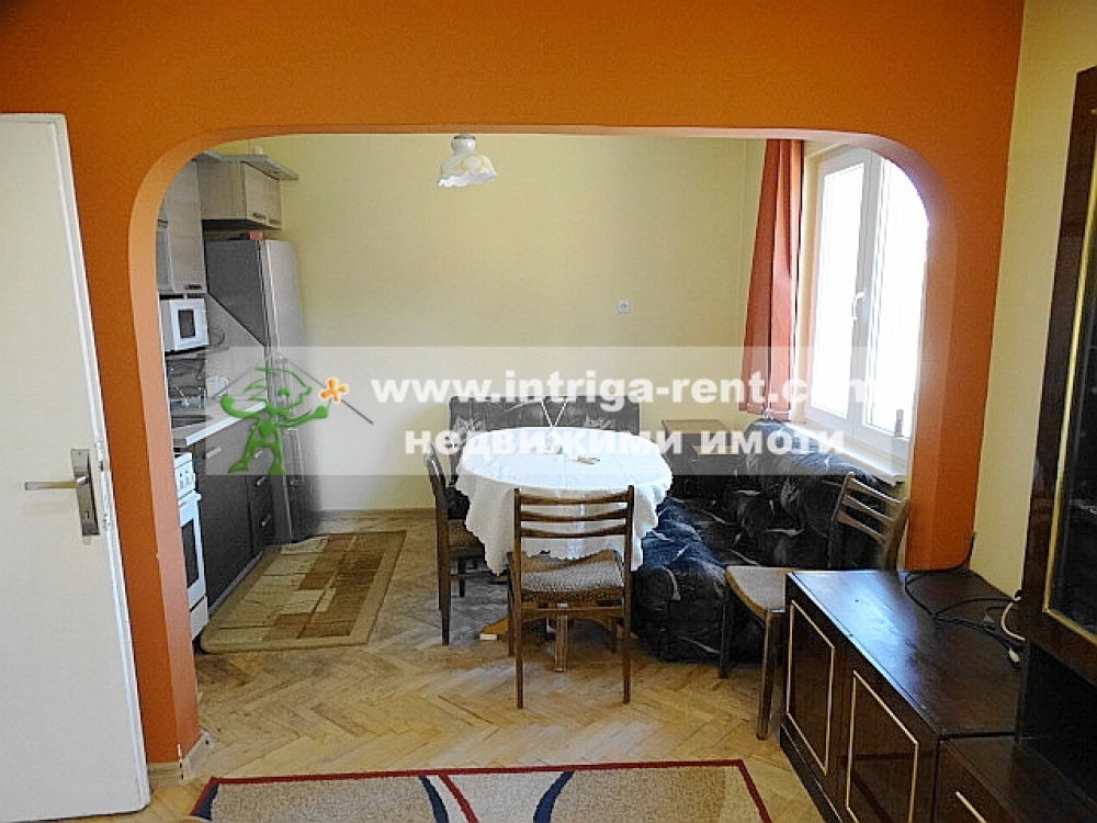 Four-room monolithic apartment for rent, located in the Uchilishni neighborhood of the city of Haskovo.