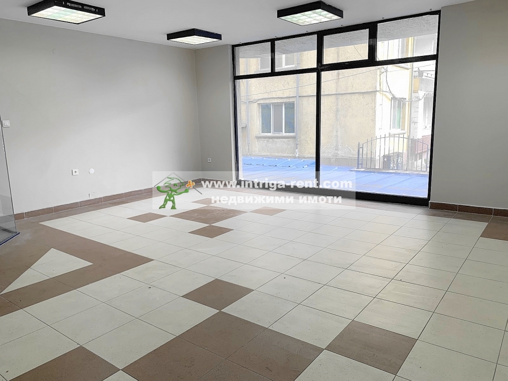 Large functional office for rent, located in the central area of Haskovo.