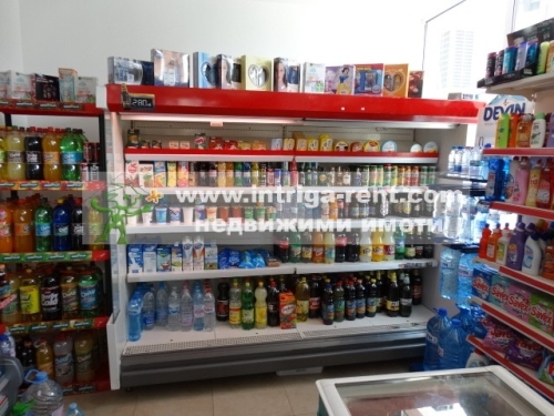 Торговый объект — магазин продовольственных товаров на продажу/в аренду в кв. „Воеводски“, г. Хасково.