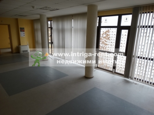 Offices for rent in a luxury business building, situated in the heart of Haskovo.