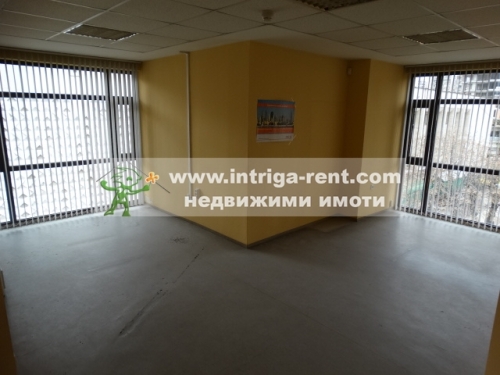 Offices for rent in a luxury business building, situated in the heart of Haskovo.