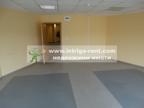 Offices for rent in a luxury business building, situated in the heart of Haskovo.