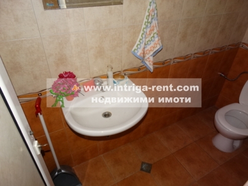 Commercial property - tanning studio / shop for rent in the center of Haskovo.