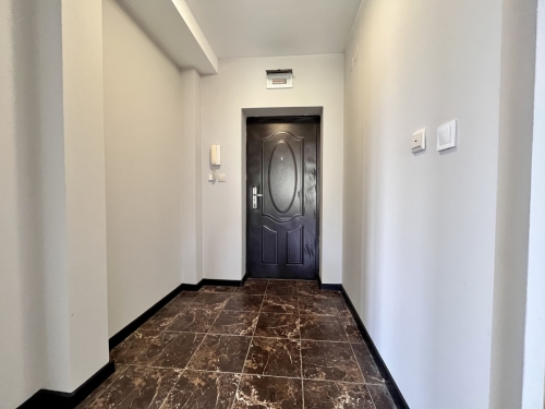 Sun, space and style near Kenana Park - an apartment you'll fall in love with!