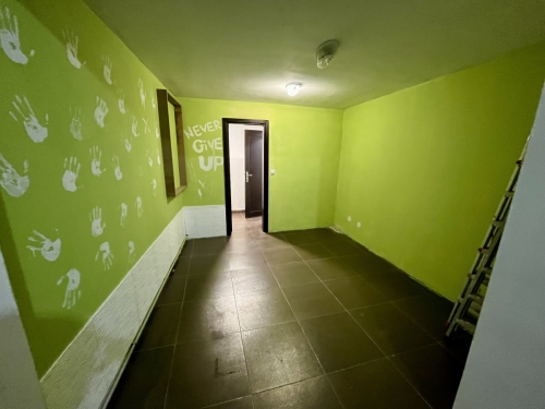 EXCLUSIVE!!! Commercial premises for rent, consisting of a shop for industrial goods/services — newly constructed, located in the center of Haskovo.