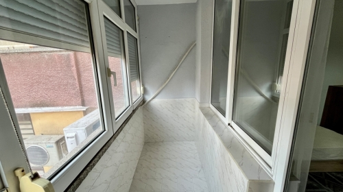 Classic cozy home with a fireplace and three bedrooms - an urban retreat in the center of Haskovo!