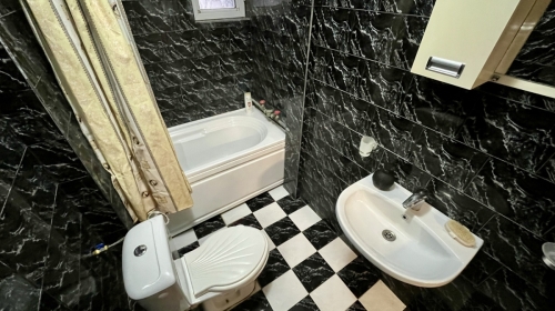 Classic cozy home with a fireplace and three bedrooms - an urban retreat in the center of Haskovo!