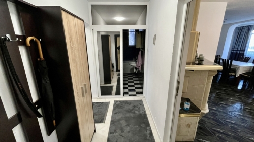 Classic cozy home with a fireplace and three bedrooms - an urban retreat in the center of Haskovo!
