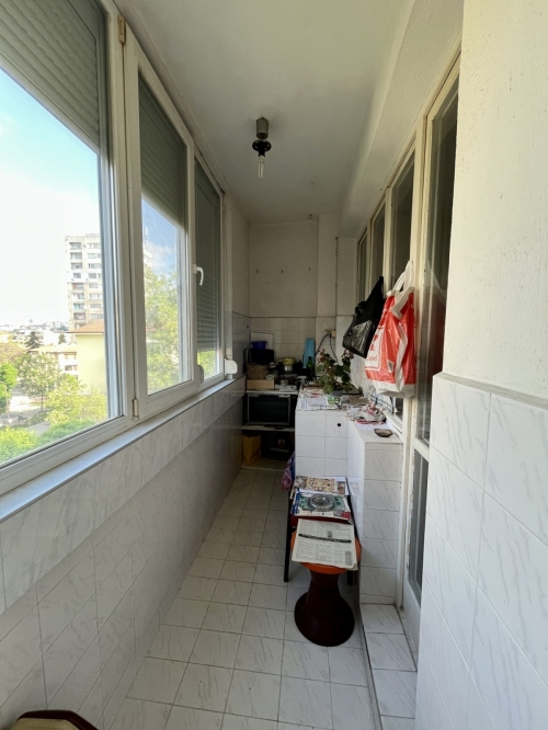 What you have been looking for is already on the market – a large and functional home!