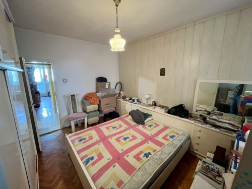 What you have been looking for is already on the market – a large and functional home!