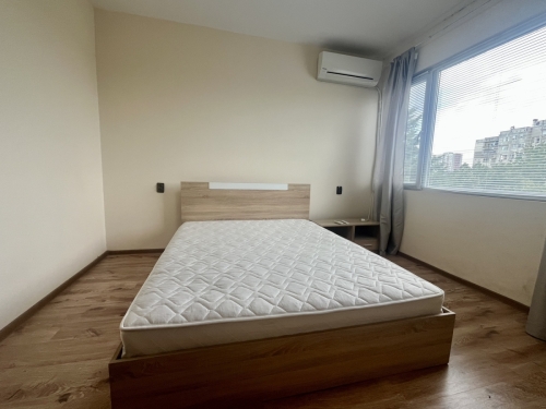 Excellent, bright, tidy home! Three-room furnished apartment FOR RENT, located in the Druzhba district of the town of Haskovo.