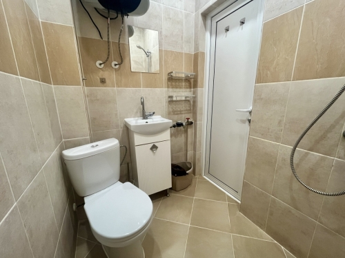 Excellent, bright, tidy home! Three-room furnished apartment FOR RENT, located in the Druzhba district of the town of Haskovo.