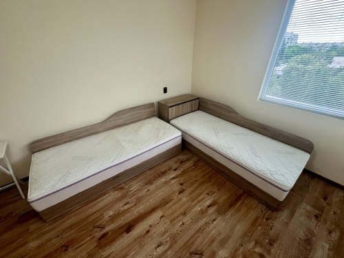 Excellent, bright, tidy home! Three-room furnished apartment FOR RENT, located in the Druzhba district of the town of Haskovo.