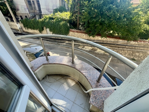 Studio Apartment for Rent in the Uchilishtni District, Haskovo.