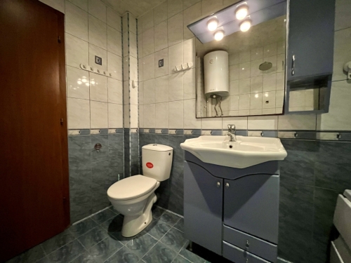 Two-room, luxurious, fully furnished monolithic apartment for rent - newly built, located in the Ovcharski district of Haskovo.