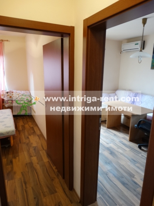 Two-room, new, luxurious, fully furnished monolithic apartment for rent in the Mladezhki Halm neighborhood, Haskovo.