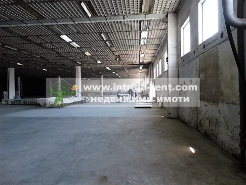 Commercial property! Warehouse and production facility for rent, located in the Eastern Industrial Zone of the city of Haskovo.