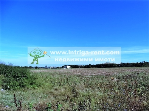 ATTRACTIVE INVESTMENT PROPERTY!!! A plot in a regulated area intended for industrial-warehouse, manufacturing and administrative development, complete with ready project designs and an issued building permit, located in the Northern Industrial Zone of the city of Haskovo.