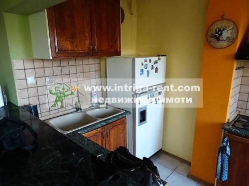 Four-room monolithic apartment for rent, located in the very center of the city of Haskovo.