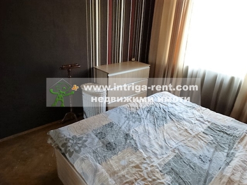 Four-room monolithic apartment for rent, located in the very center of the city of Haskovo.