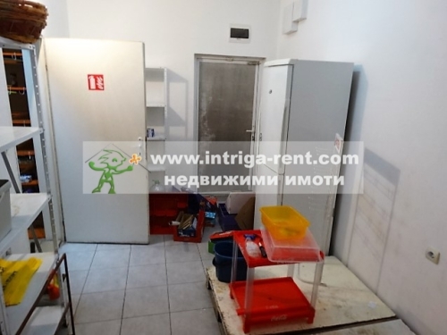 Grocery store for rent, located in the Druzhba neighborhood, city of Haskovo.
