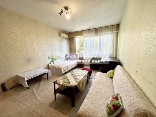 Two-room apartment for rent, located in the Lyuben Karavelov neighborhood of Haskovo.