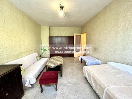 Two-room apartment for rent, located in the Lyuben Karavelov neighborhood of Haskovo.