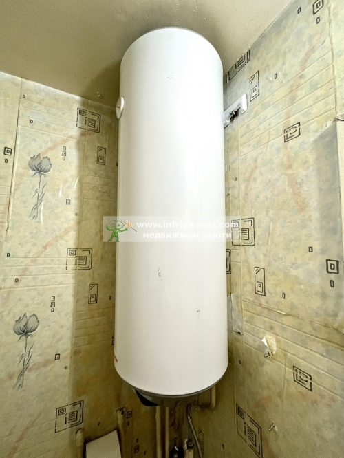 Two-room apartment for rent, located in the Lyuben Karavelov neighborhood of Haskovo.
