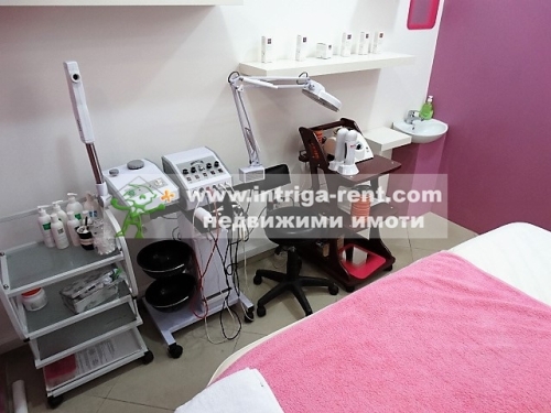 Commercial premises for rent, a BEAUTY STUDIO, located in the prime city center of Haskovo.