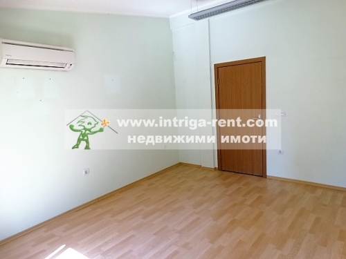 New monolithic offices for rent, located in the center of Haskovo.