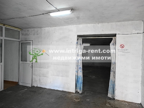 Commercial property for rent, consisting of a WHOLESALE WAREHOUSE, located in the Eastern Industrial Zone of the town of Haskovo.
