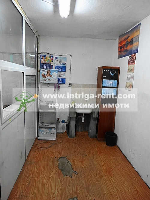 Commercial property for rent, consisting of a WHOLESALE WAREHOUSE, located in the Eastern Industrial Zone of the town of Haskovo.