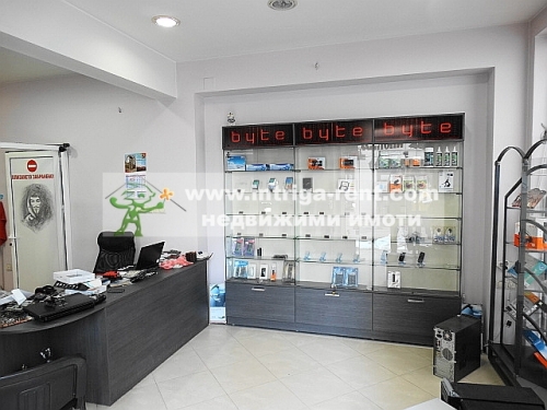 Attractive shop in a prime city center!!! Commercial premises for rent, comprising a shop for industrial goods, located in the very center of Haskovo.