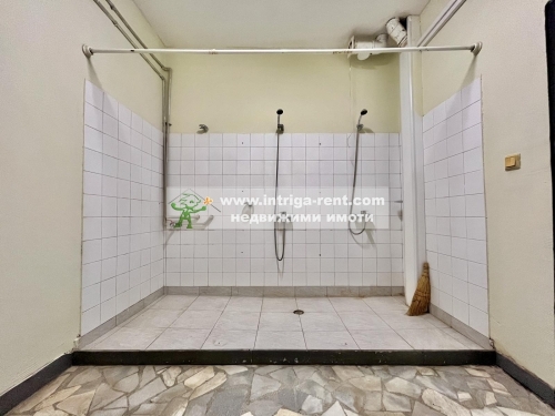 YOUR BUSINESS, A NEW START! Shop for food/industrial goods for rent, located in the Druzhba neighborhood of Haskovo.