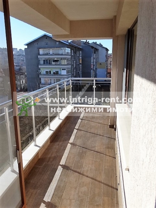 Three-room monolithic apartment for rent - new construction, located in the Ovcharski district of the city of Haskovo.