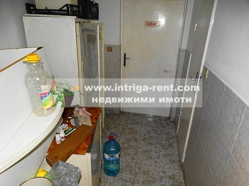 Commercial premises for rent, consisting of a fully equipped FOOD STORE, located in the Kameni district of the city of Haskovo.