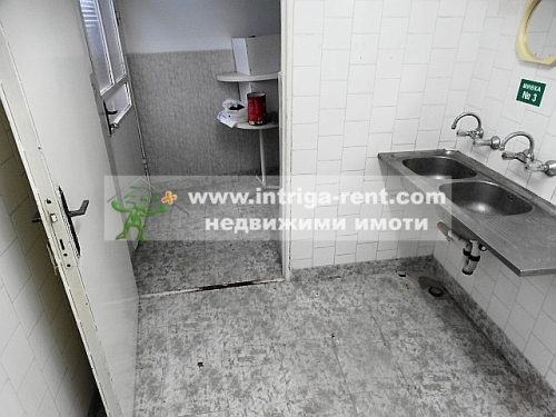 Commercial premises for rent, consisting of a fully equipped FOOD STORE, located in the Kameni district of the city of Haskovo.