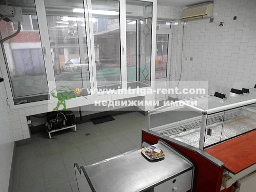 Commercial premises for rent, consisting of a fully equipped FOOD STORE, located in the Kameni district of the city of Haskovo.
