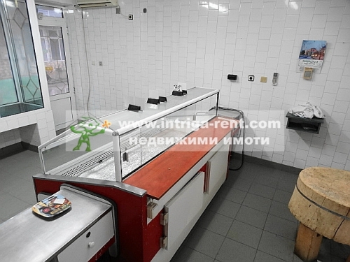 Commercial premises for rent, consisting of a fully equipped FOOD STORE, located in the Kameni district of the city of Haskovo.