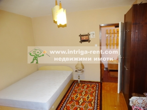Two-room monolithic apartment for rent, located in the Voivodski neighborhood of Haskovo.