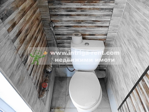 New commercial premises for rent, comprising a shop for industrial goods and services, located in the Orfey neighborhood of the city of Haskovo.