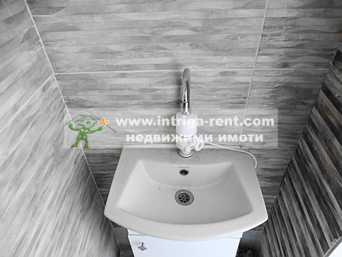 New commercial premises for rent, comprising a shop for industrial goods and services, located in the Orfey neighborhood of the city of Haskovo.