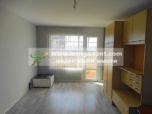 Three-room apartment for rent, located in a newly renovated residential building in the elite Lyuben Karavelov neighborhood, Haskovo.
