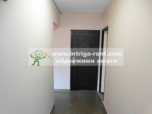 Three-room apartment for rent, located in a newly renovated residential building in the elite Lyuben Karavelov neighborhood, Haskovo.