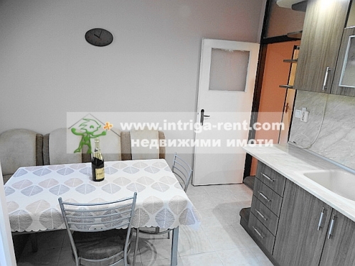 Three-room apartment for rent, located in a newly renovated residential building in the elite Lyuben Karavelov neighborhood, Haskovo.