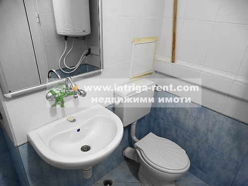 Three-room apartment for rent, located in a newly renovated residential building in the elite Lyuben Karavelov neighborhood, Haskovo.