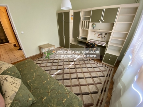 Three-room apartment for rent, located in a new, fully renovated residential building in the elite Lyuben Karavelov neighborhood, Haskovo.