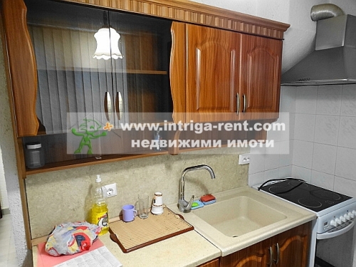 Two-room monolithic apartment for rent, located in the prime center of Haskovo.