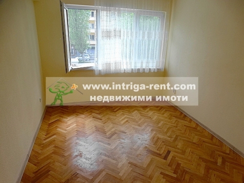 A three-room monolithic apartment with a detached garage located in the central part of the city of Haskovo.